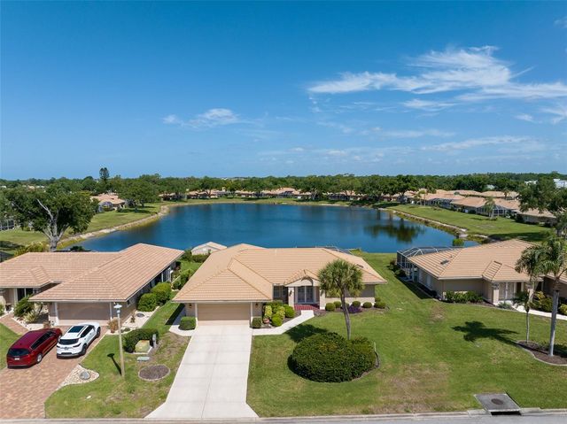 3162 E VILLAGE DRIVE, Venice, FL 34293