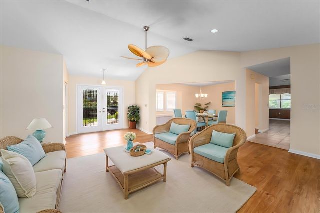 3162 E VILLAGE DRIVE, Venice, FL 34293