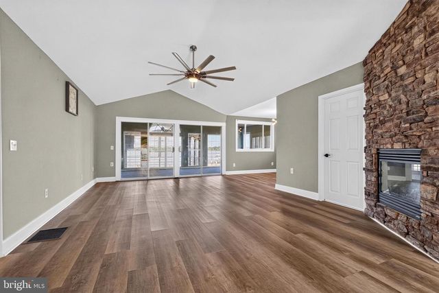 3704 EDGEWATER PL, Dundalk, MD 21222