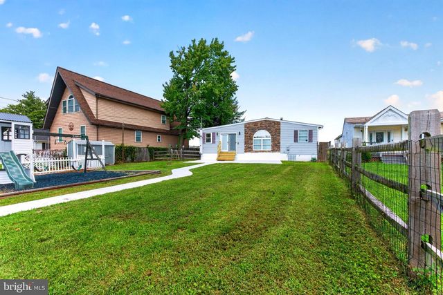 3704 EDGEWATER PL, Dundalk, MD 21222
