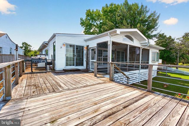 3704 EDGEWATER PL, Dundalk, MD 21222