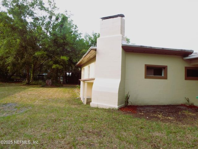122 HUSSON Avenue, Palatka, FL 32177