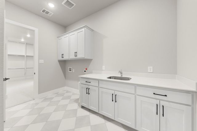 117 Burke ST, Liberty Hill, TX 78642