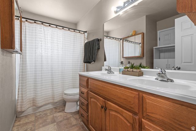 3951 W BRIXTON RD, Taylorsville, UT 84129