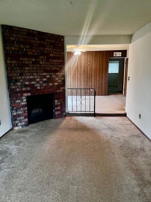 Image 7 of property listing at 3312 Jayanne Way, Carmichael, CA 95608