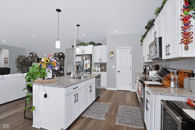 15849 Hush Hickory Bend, Westfield, IN 46074