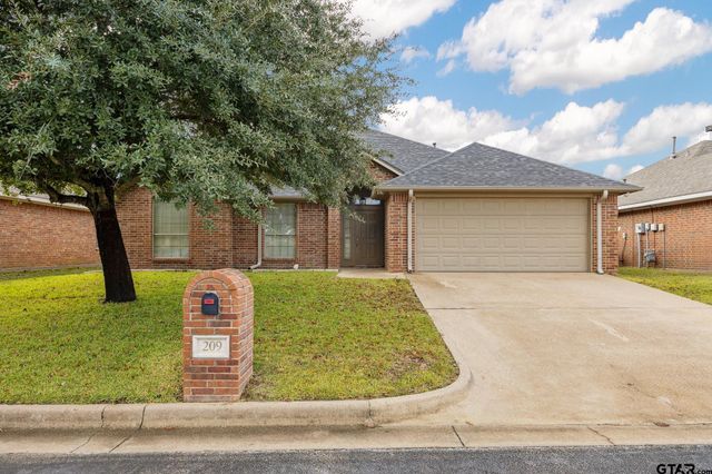 209 Cass Cir, Flint, TX 75762