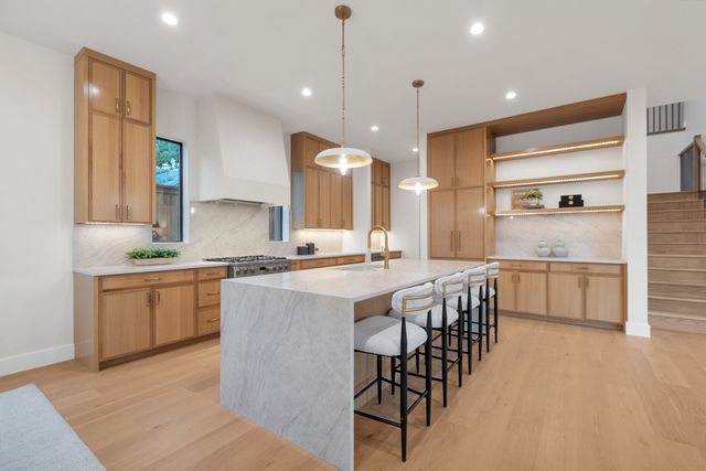 9038 Santa Clara Drive, Dallas, TX 75218