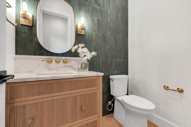 9038 Santa Clara Drive, Dallas, TX 75218
