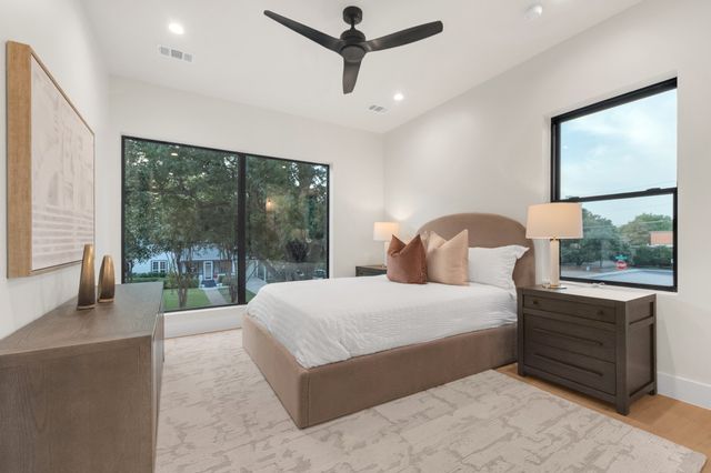 9038 Santa Clara Drive, Dallas, TX 75218