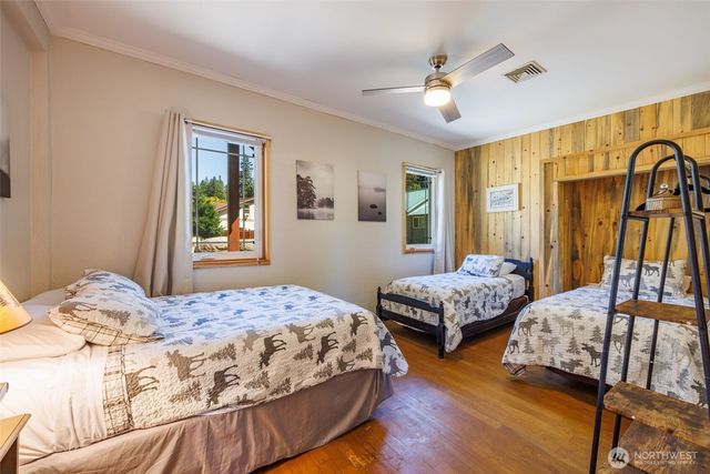 9029 Icicle RD, Leavenworth, WA 98826