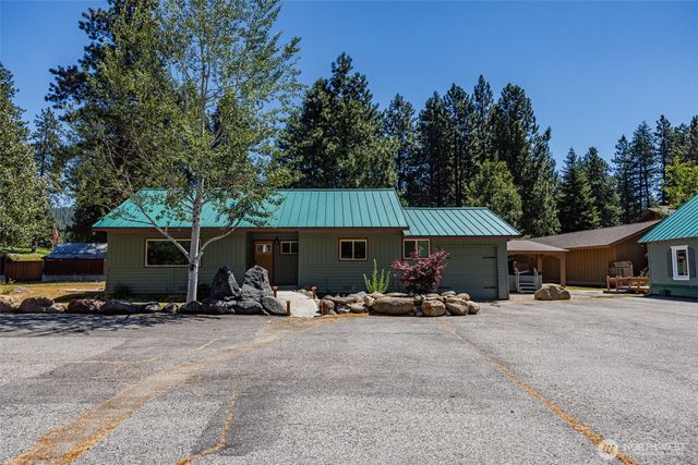 9029 Icicle RD, Leavenworth, WA 98826