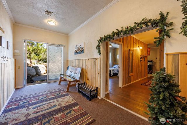 9029 Icicle RD, Leavenworth, WA 98826