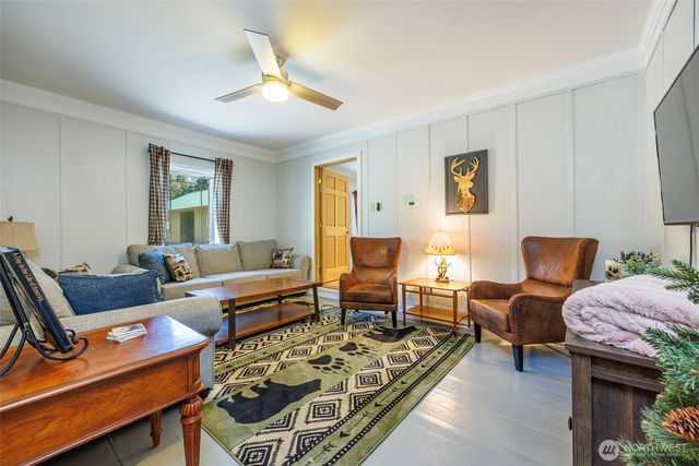 9029 Icicle RD, Leavenworth, WA 98826