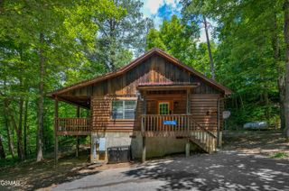 1503 Squirrel Nest Way, Sevierville, TN 37876