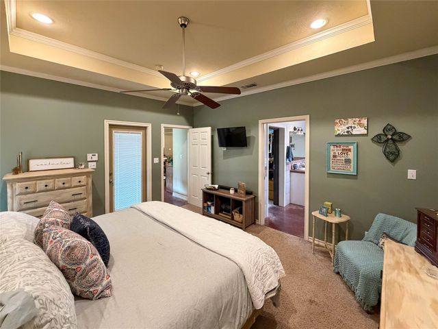 781 Beaver Lake Drive, Texarkana, TX 75501