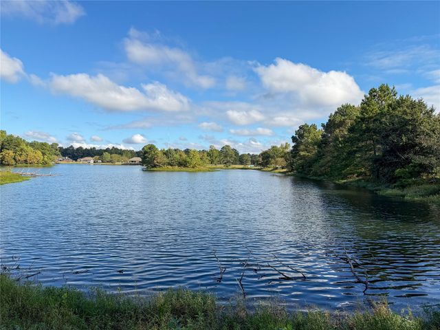 781 Beaver Lake Drive, Texarkana, TX 75501