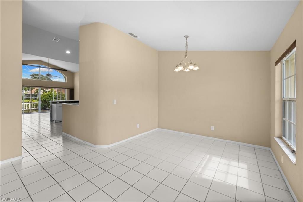 12641 Eagle Pointe CIR, FORT MYERS, FL 33913 — photo 2