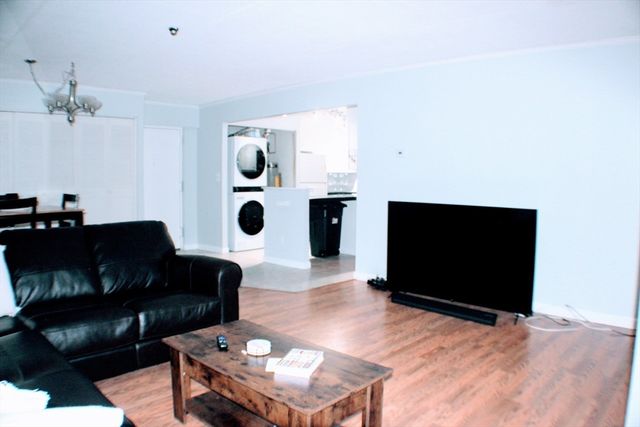 55 Tall Oaks Dr 407, Weymouth, MA 02190