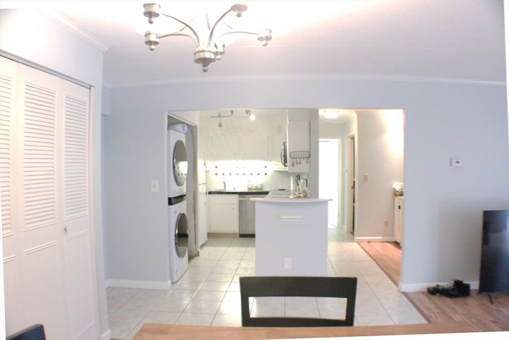 55 Tall Oaks Dr 407, Weymouth, MA 02190