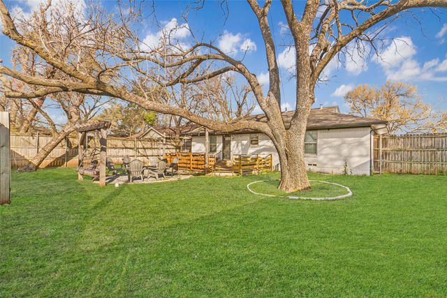 523 Westwood Drive, Richardson, TX 75080