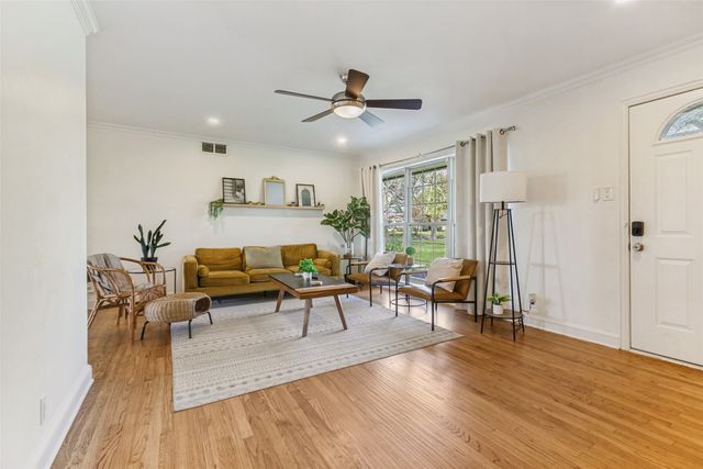 523 Westwood Drive, Richardson, TX 75080