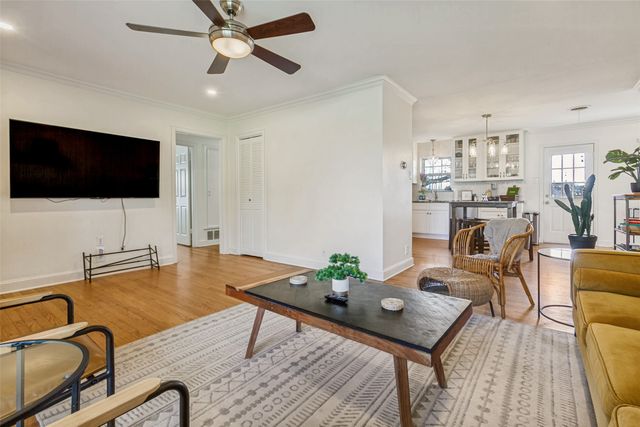 523 Westwood Drive, Richardson, TX 75080