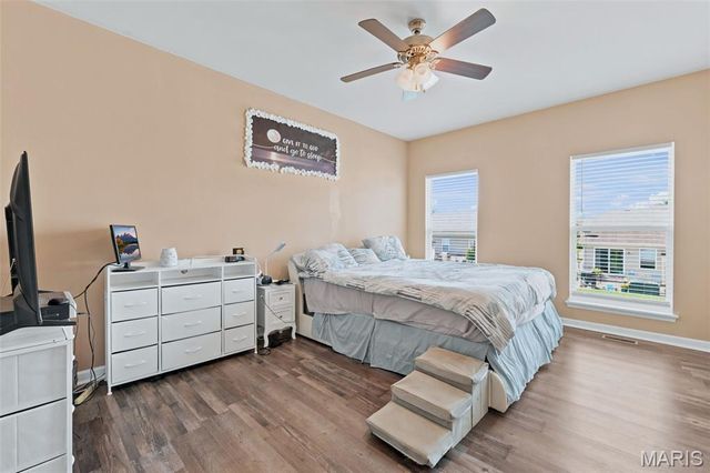 696 Springfield Drive, Wentzville, MO 63385
