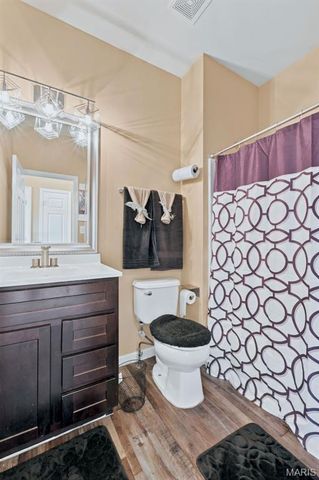 696 Springfield Drive, Wentzville, MO 63385