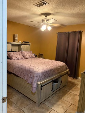 6801 Oak Park Dr, Baton Rouge, LA 70812