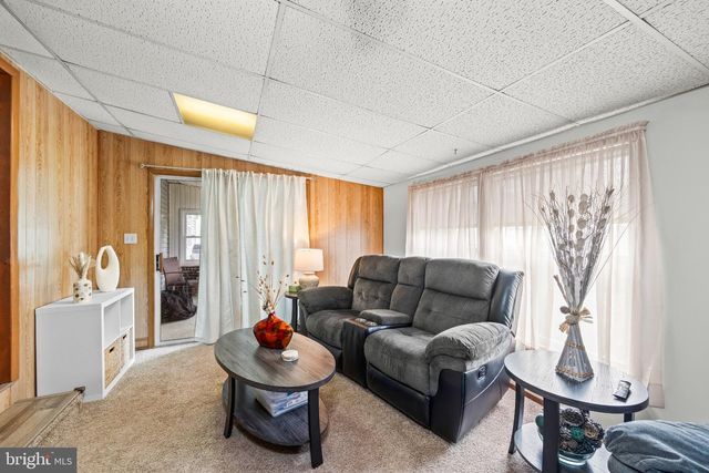 9 RASPBERRY DR, Mechanicsburg, PA 17050