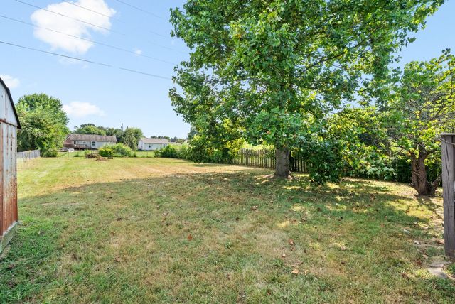 1628 Hannibal Dr, Oak Grove, KY 42262