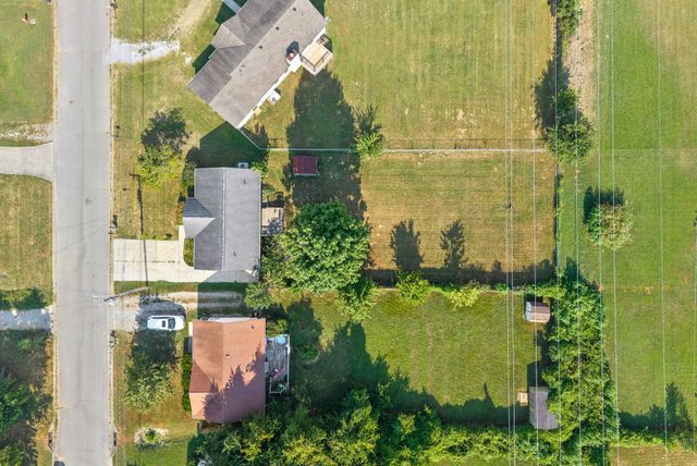 1628 Hannibal Dr, Oak Grove, KY 42262