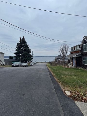 44 Assonet St., Fall River, MA 02724