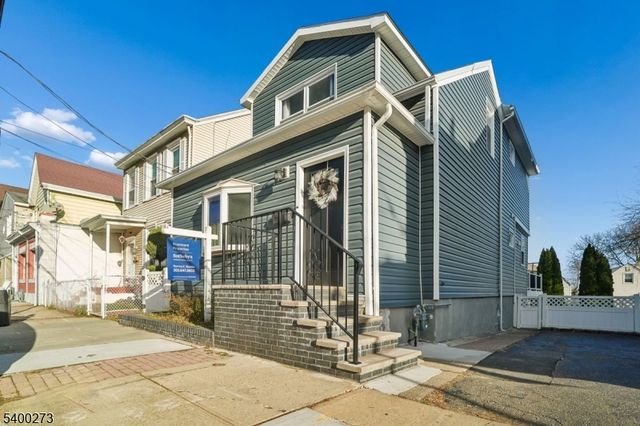 113 Valley Rd, Clifton City, NJ 07013