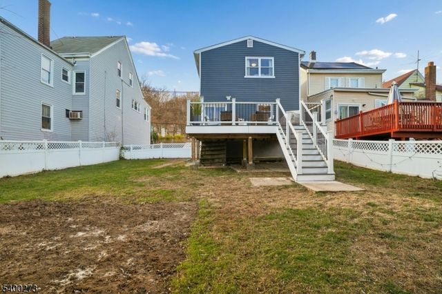 113 Valley Rd, Clifton City, NJ 07013