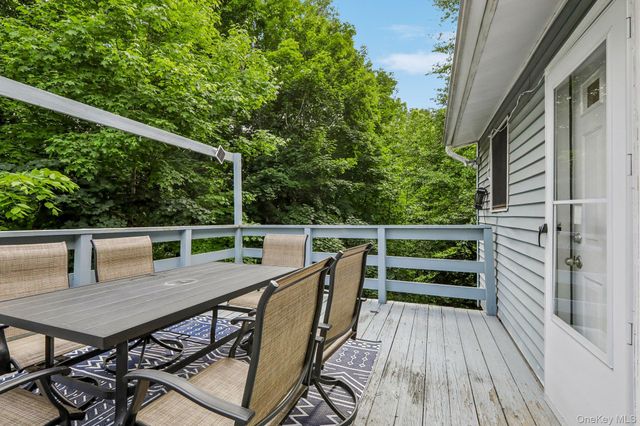 25 E Croton Drive, Carmel, NY 10512