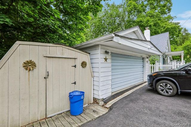 25 E Croton Drive, Carmel, NY 10512