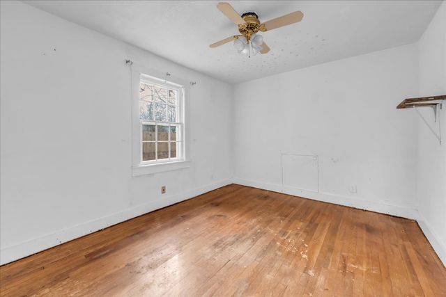 1011 Ovoca Rd, Tullahoma, TN 37388