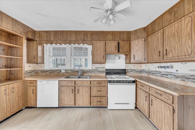 1011 Ovoca Rd, Tullahoma, TN 37388