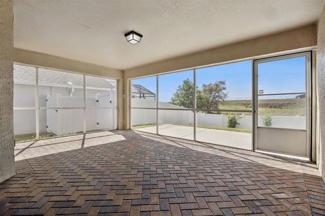 539 KNIGHTSBRIDGE CIRCLE, Davenport, FL 33896