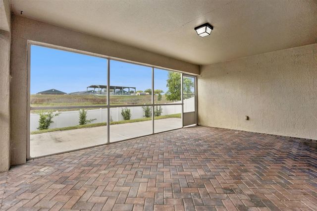 539 KNIGHTSBRIDGE CIRCLE, Davenport, FL 33896