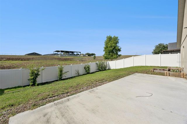 539 KNIGHTSBRIDGE CIRCLE, Davenport, FL 33896