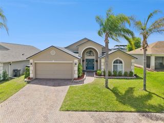 539 KNIGHTSBRIDGE CIRCLE, Davenport, FL 33896