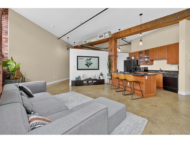 2500 Walnut St 102, Denver, CO 80205