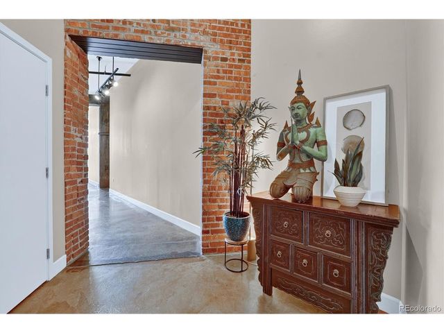 2500 Walnut St 102, Denver, CO 80205