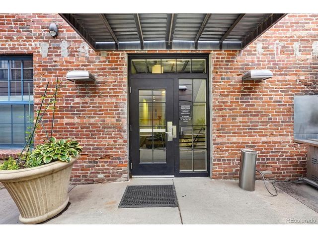 2500 Walnut St 102, Denver, CO 80205