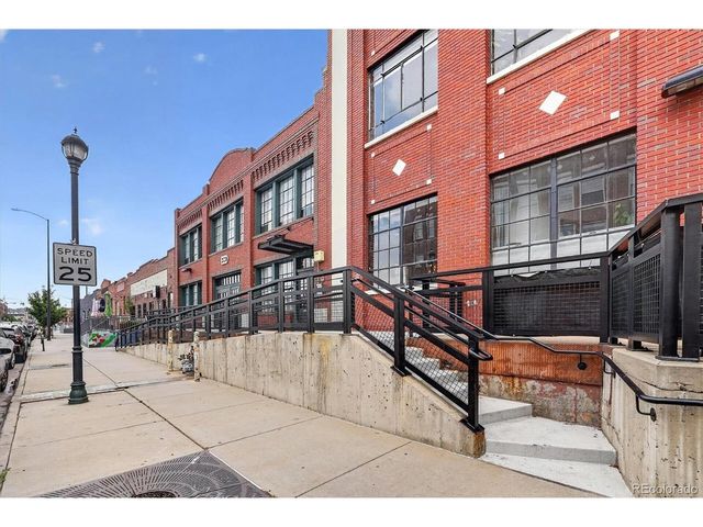 2500 Walnut St 102, Denver, CO 80205
