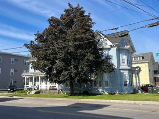 151 Pearl Street, Manchester, NH 03104