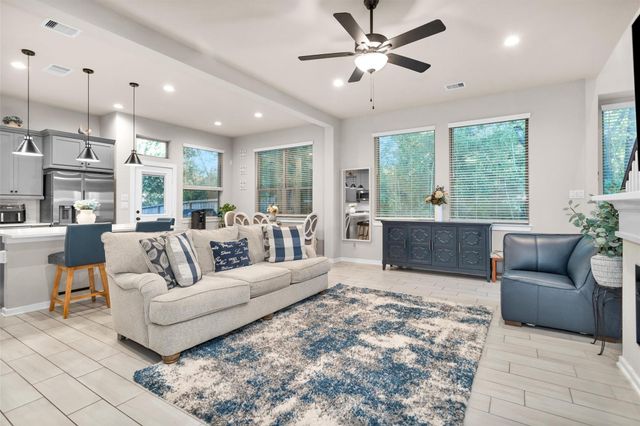 579 Long Leaf Pine Drive, Montgomery, TX 77316